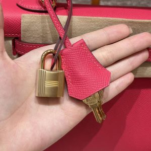 Hermes Kelly 25 Bag Handmade In Epsom Calfskin Leather From France Gold Hardware I6 Rose Extreme - Image 13