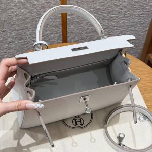 Hermes Kelly 25 Bag Handmade In Epsom Calfskin Leather Silver Hardware M4 Gris Pale - Image 15