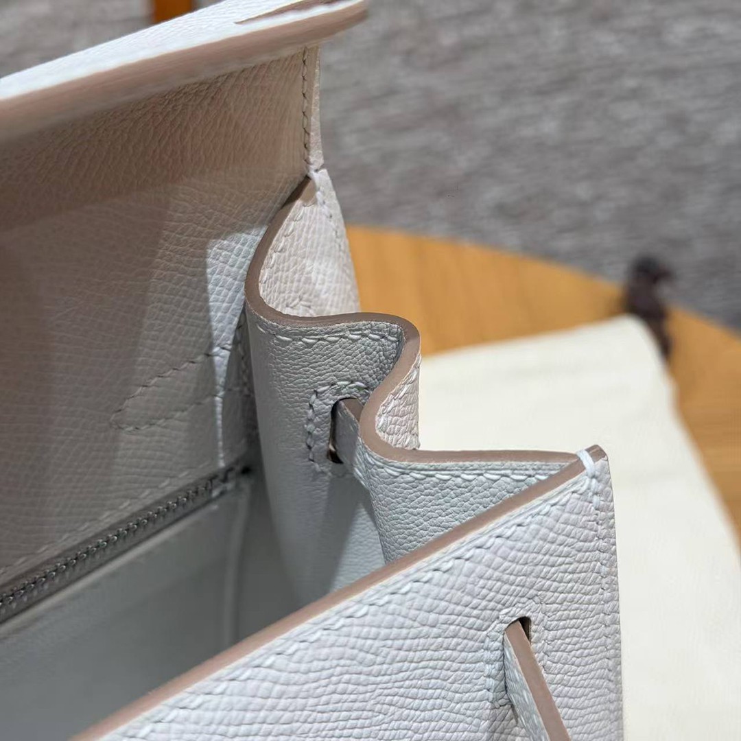 Hermes Kelly 25 Bag Handmade In Epsom Calfskin Leather Silver Hardware M4 Gris Pale - Image 7