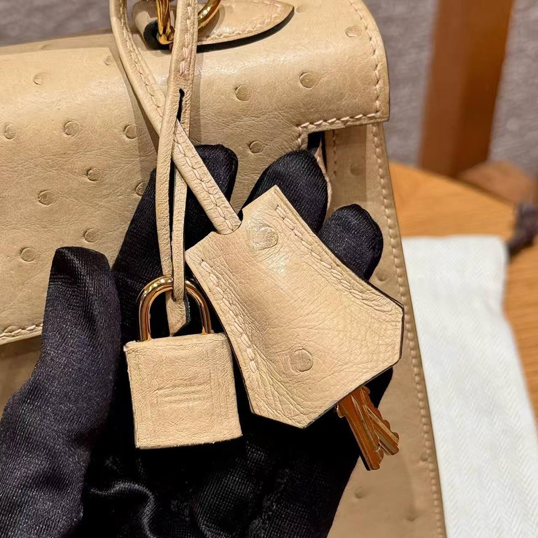 Hermes Kelly 25 Bag Handmade In KK Ostrich Leather From South Africa Gold Hardware OM Chai - Image 11