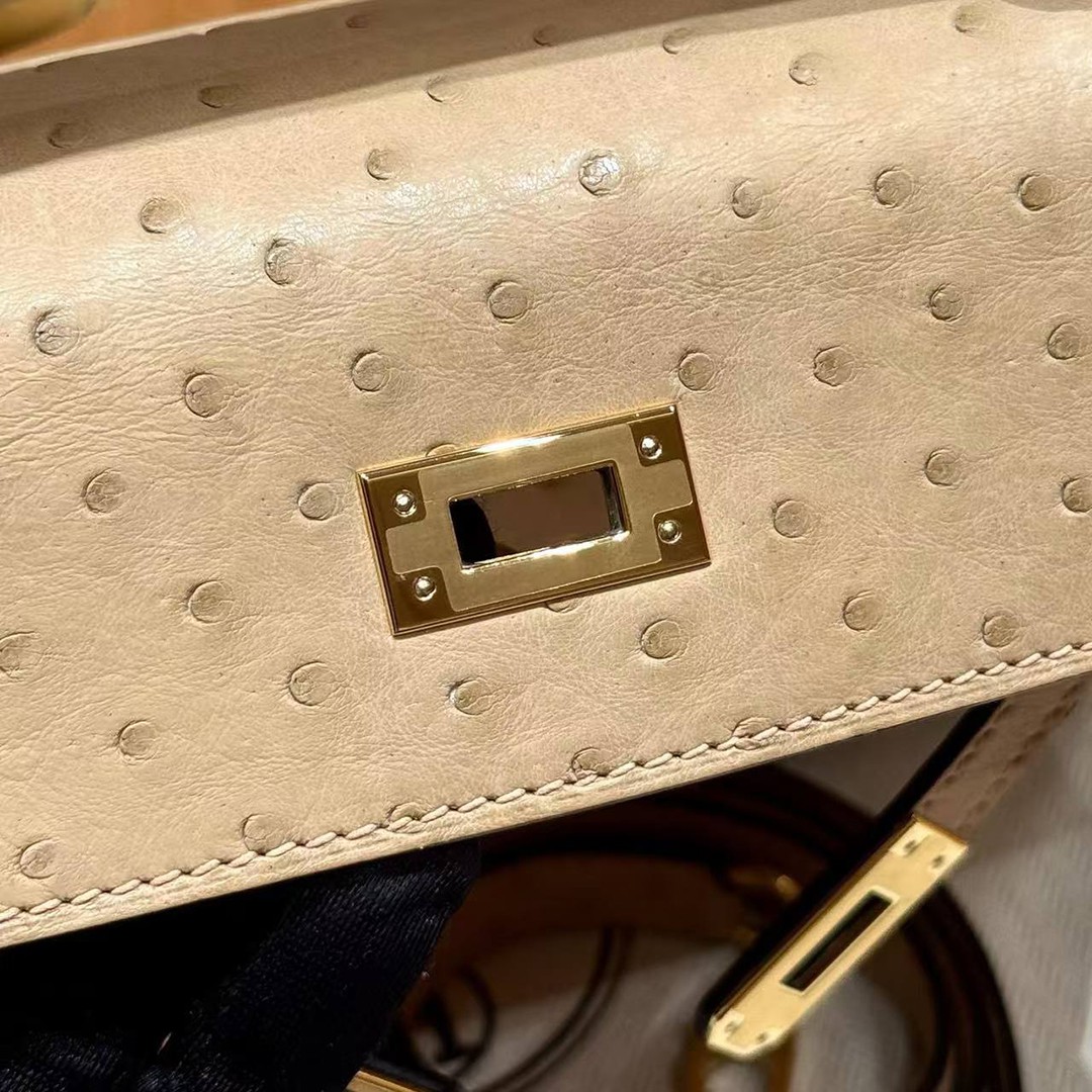 Hermes Kelly 25 Bag Handmade In KK Ostrich Leather From South Africa Gold Hardware OM Chai - Image 7