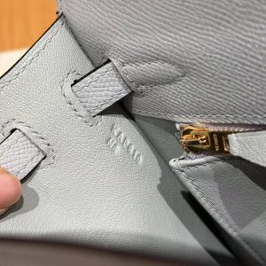 Hermes Kelly 25 Bag Handmade In Epsom Calfskin Leather Gold Hardware P0 Gris Pantin - Image 16