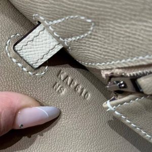 Hermes Kelly 25 Bag Handmade In Epsom Calfskin Leather Silver Hardware S2 Trench i2 Nata - Image 9