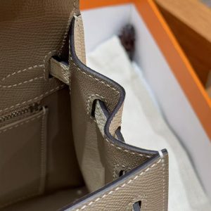 Hermes Kelly 25 Bag Handmade In Epsom Calfskin Leather Silver Hardware S2 Trench i2 Nata - Image 8