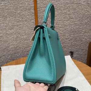 Hermes Kelly 25 Bag Handmade In Togo Calfskin Leather Silver Hardware U1 Vert Verone - Image 18