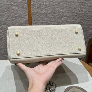 Hermes Kelly 28 Bag Handmade In Togo Calfskin Leather Gold Hardware 10 Craie - Image 15