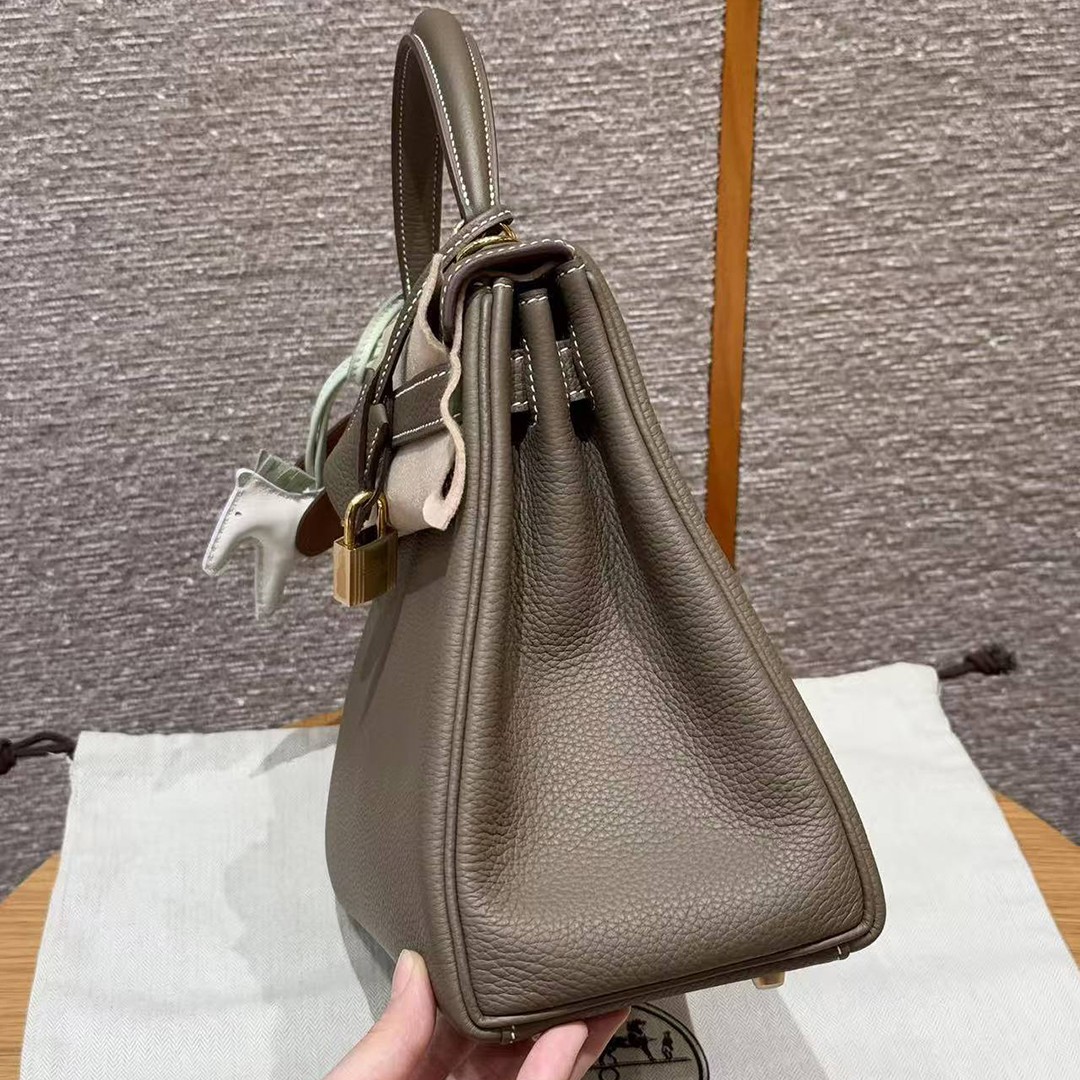 Hermes Kelly 28 Bag Handmade In Togo Calfskin Leather Gold Hardware 18 Etoupe - Image 18