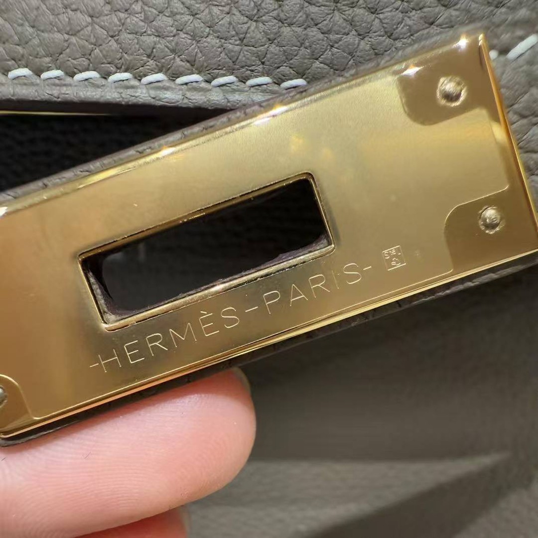Hermes Kelly 28 Bag Handmade In Togo Calfskin Leather Gold Hardware 18 Etoupe - Image 13