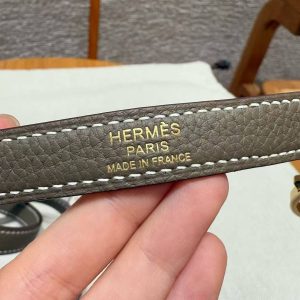 Hermes Kelly 28 Bag Handmade In Togo Calfskin Leather Gold Hardware 18 Etoupe - Image 3