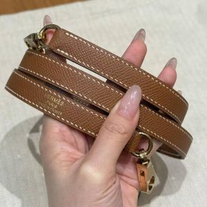 Hermes Kelly 28 Bag Handmade In Epsom Calfskin Leather Gold Hardware 37 Gold - Image 4