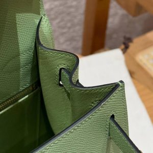Hermes Kelly 28 Bag Handmade In Epsom Calfskin Leather Gold Hardware 3i Vert Criquent - Image 15