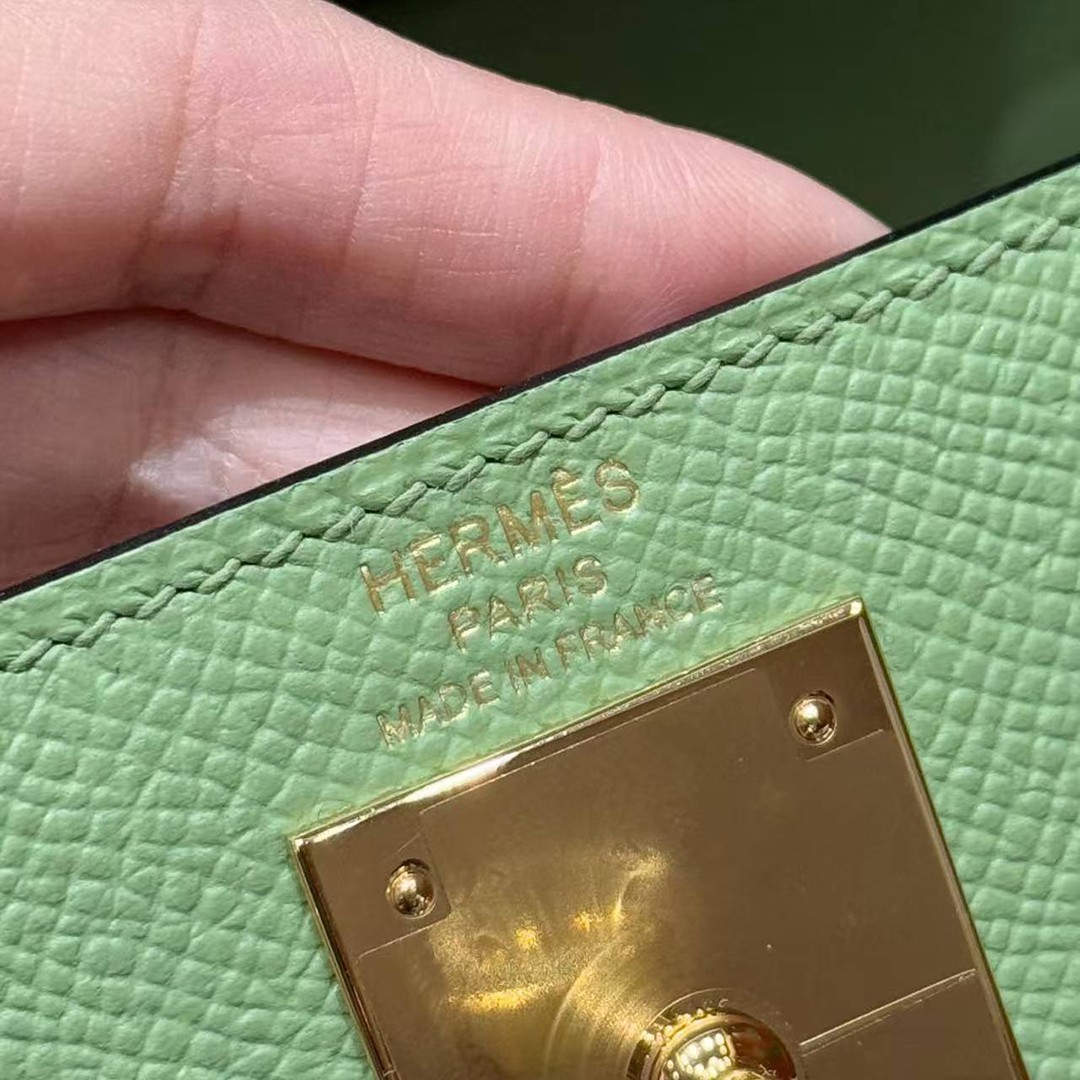 Hermes Kelly 28 Bag Handmade In Epsom Calfskin Leather Gold Hardware 3i Vert Criquent - Image 13