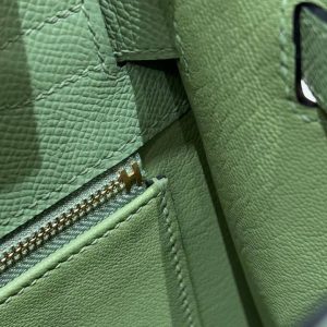Hermes Kelly 28 Bag Handmade In Epsom Calfskin Leather Gold Hardware 3i Vert Criquent - Image 11