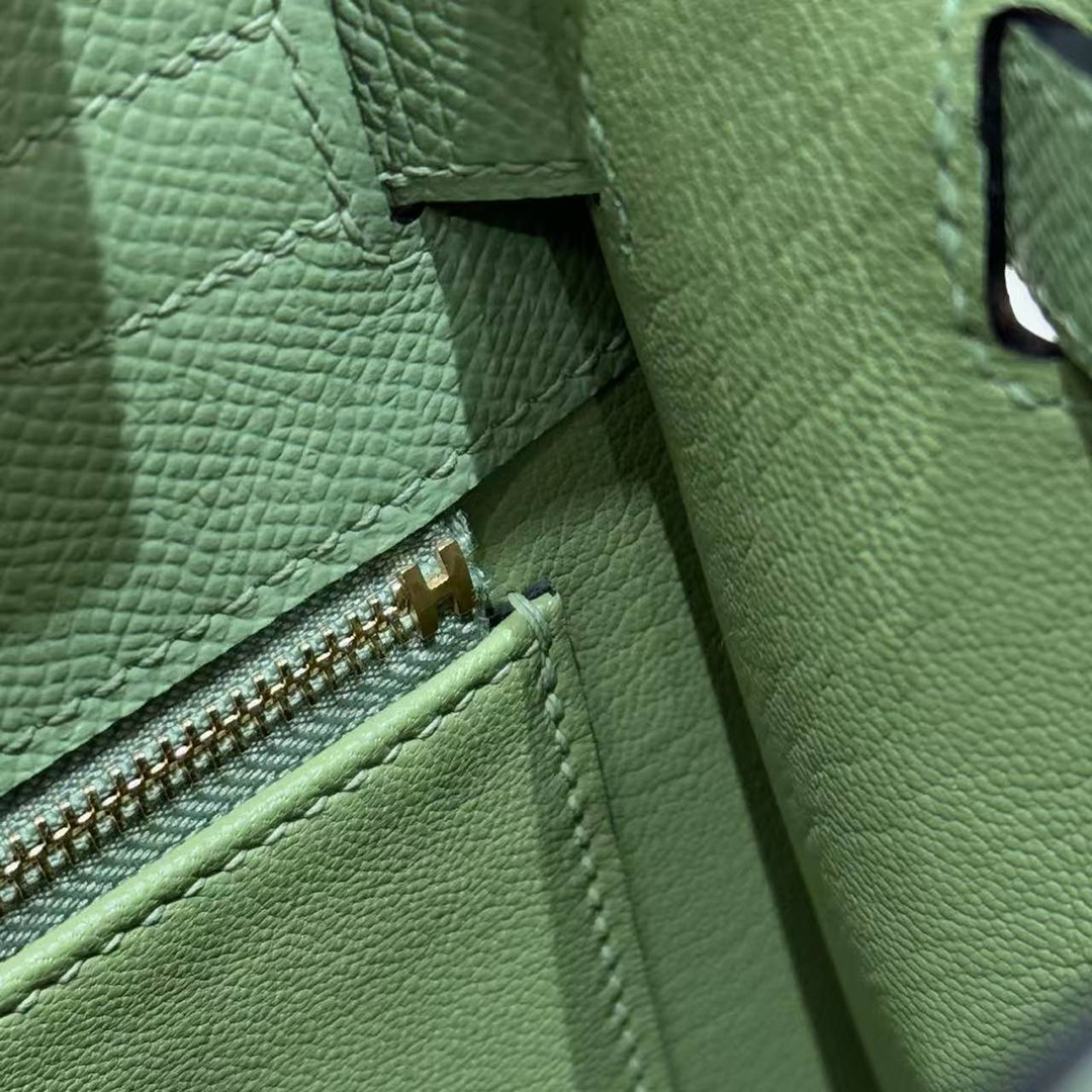 Hermes Kelly 28 Bag Handmade In Epsom Calfskin Leather Gold Hardware 3i Vert Criquent - Image 11