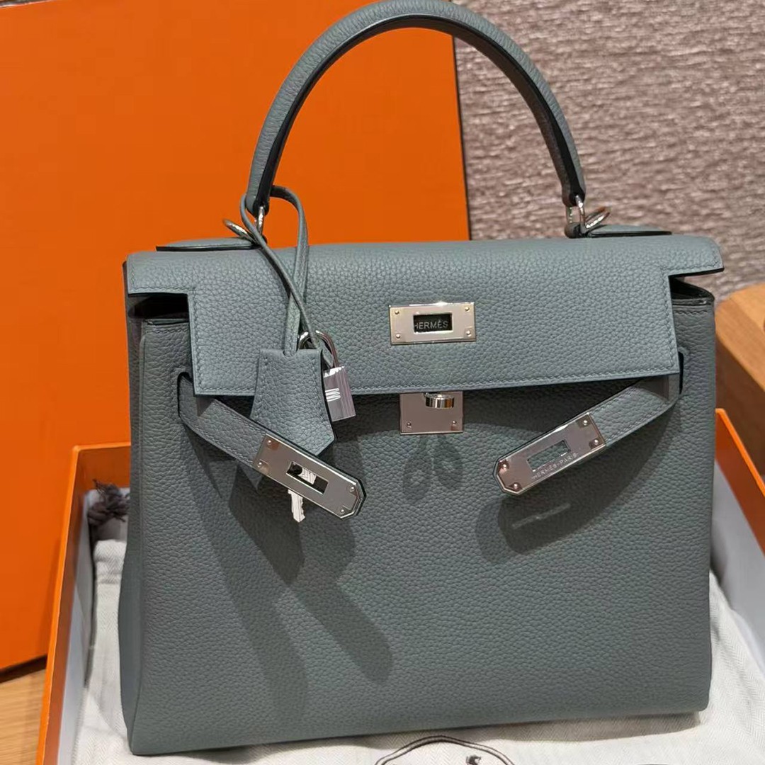Hermes Kelly 28 Bag Handmade In Togo Calfskin Leather Silver Hardware 63 Vert Amanda - Image 21