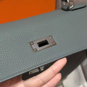 Hermes Kelly 28 Bag Handmade In Togo Calfskin Leather Silver Hardware 63 Vert Amanda - Image 18