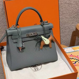 Hermes Kelly 28 Bag Handmade In Togo Calfskin Leather Silver Hardware 63 Vert Amanda - Image 12