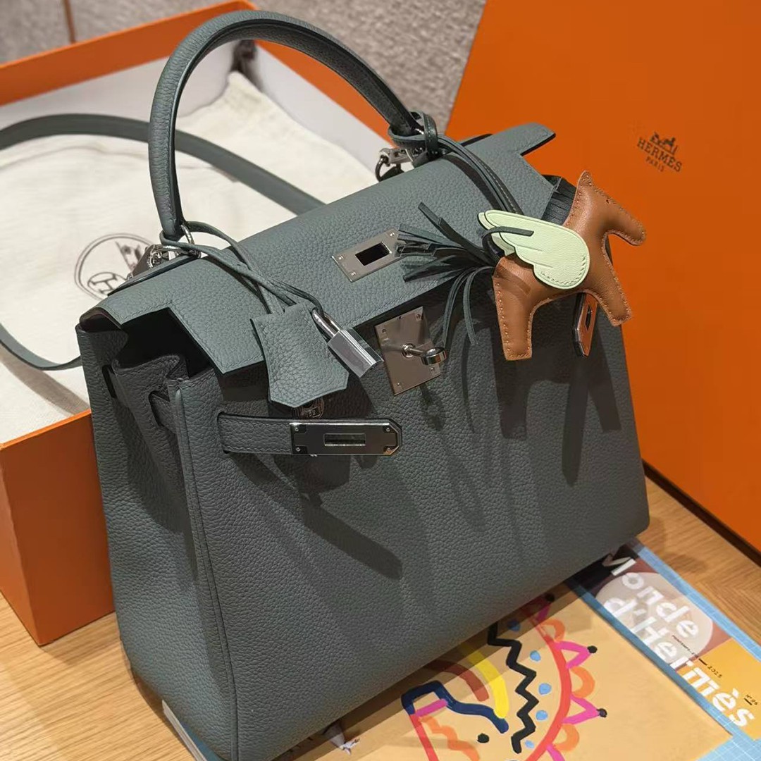 Hermes Kelly 28 Bag Handmade In Togo Calfskin Leather Silver Hardware 63 Vert Amanda - Image 11