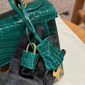 Hermes Kelly 28 Bag Handmade In Niloticus Leather from Nile Gold Hardware 6Q Vert Emeraude - Image 6