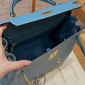 Hermes Kelly 28 Bag Handmade In Togo Calfskin Leather Gold Hardware 75 Blue Jean - Image 13