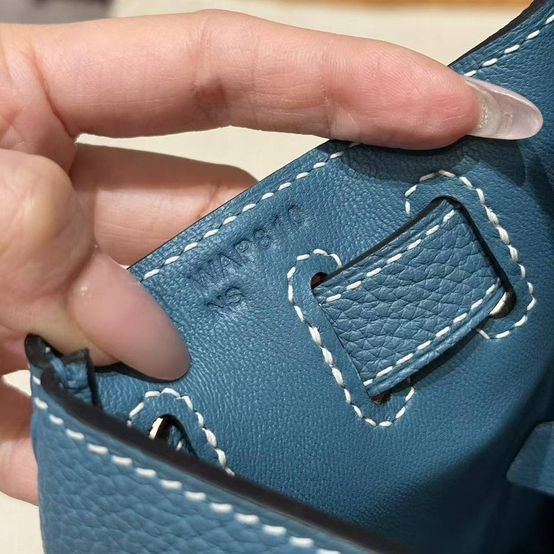 Hermes Kelly 28 Bag Handmade In Togo Calfskin Leather Gold Hardware 75 Blue Jean - Image 11