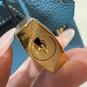 Hermes Kelly 28 Bag Handmade In Togo Calfskin Leather Gold Hardware 75 Blue Jean - Image 3