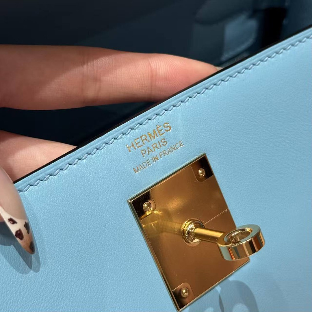Hermes Kelly 28 Bag Handmade In Swift Calfskin Leather Gold Hardware 7N Celeste - Image 14