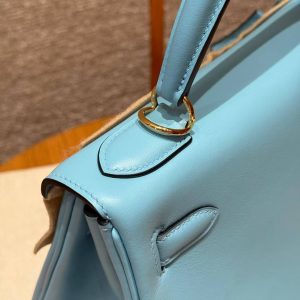 Hermes Kelly 28 Bag Handmade In Swift Calfskin Leather Gold Hardware 7N Celeste - Image 6