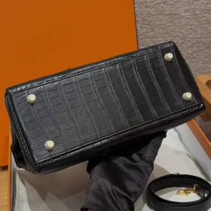 Hermes Kelly 28 Bag Handmade In Alligator Leather from Mississippi Gold Hardware 89 Noir - Image 20