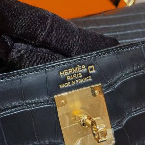 Hermes Kelly 28 Bag Handmade In Alligator Leather from Mississippi Gold Hardware 89 Noir - Image 18