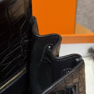Hermes Kelly 28 Bag Handmade In Alligator Leather from Mississippi Gold Hardware 89 Noir - Image 9