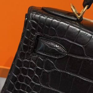 Hermes Kelly 28 Bag Handmade In Alligator Leather from Mississippi Gold Hardware 89 Noir - Image 8