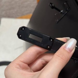 Hermes Kelly 28 Bag Handmade In Box Calfskin Leather Noir Hardware 89 Noir - Image 22