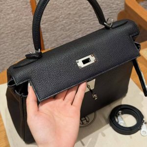 Hermes Kelly 28 Bag Handmade In Togo Calfskin Leather Silver Hardware 89 Noir - Image 13