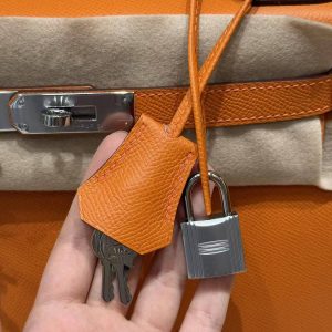 Hermes Kelly 28 Bag Handmade In Epsom Calfskin Leather Silver Hardware 93 Orange - Image 11