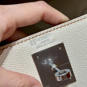 Hermes Kelly 28 Bag Handmade In Epsom Calfskin Leather Silver Hardware Ck10 Craie Ck37 Gold - Image 13