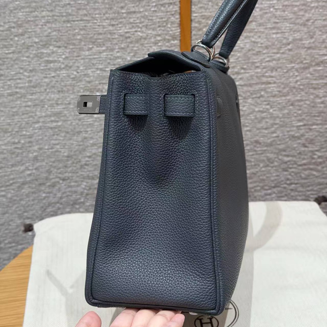 Hermes Kelly 28 Bag Handmade In Togo Calfskin Leather Silver Hardware H0 Girs Misty - Image 13