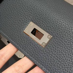 Hermes Kelly 28 Bag Handmade In Togo Calfskin Leather Silver Hardware H0 Girs Misty - Image 10