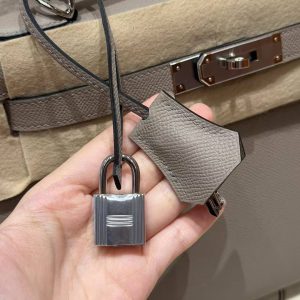 Hermes Kelly 28 Bag Handmade In Epsom Calfskin Leather Silver Hardware M8 Gris Asphalted - Image 5