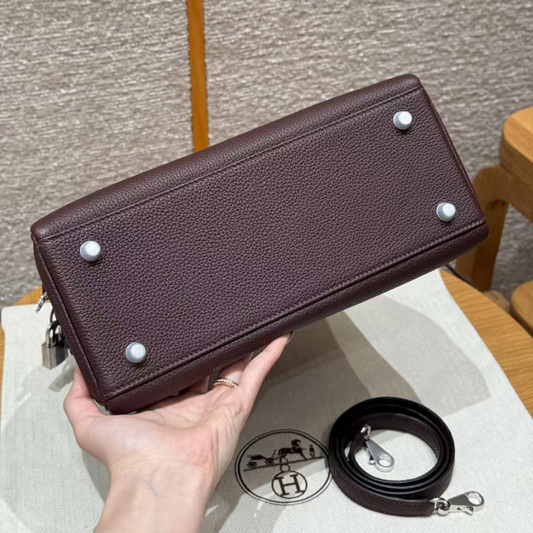 Hermes Kelly 28 Bag Handmade In Togo Calfskin Leather Silver Hardware OG Rouge Sellier - Image 16