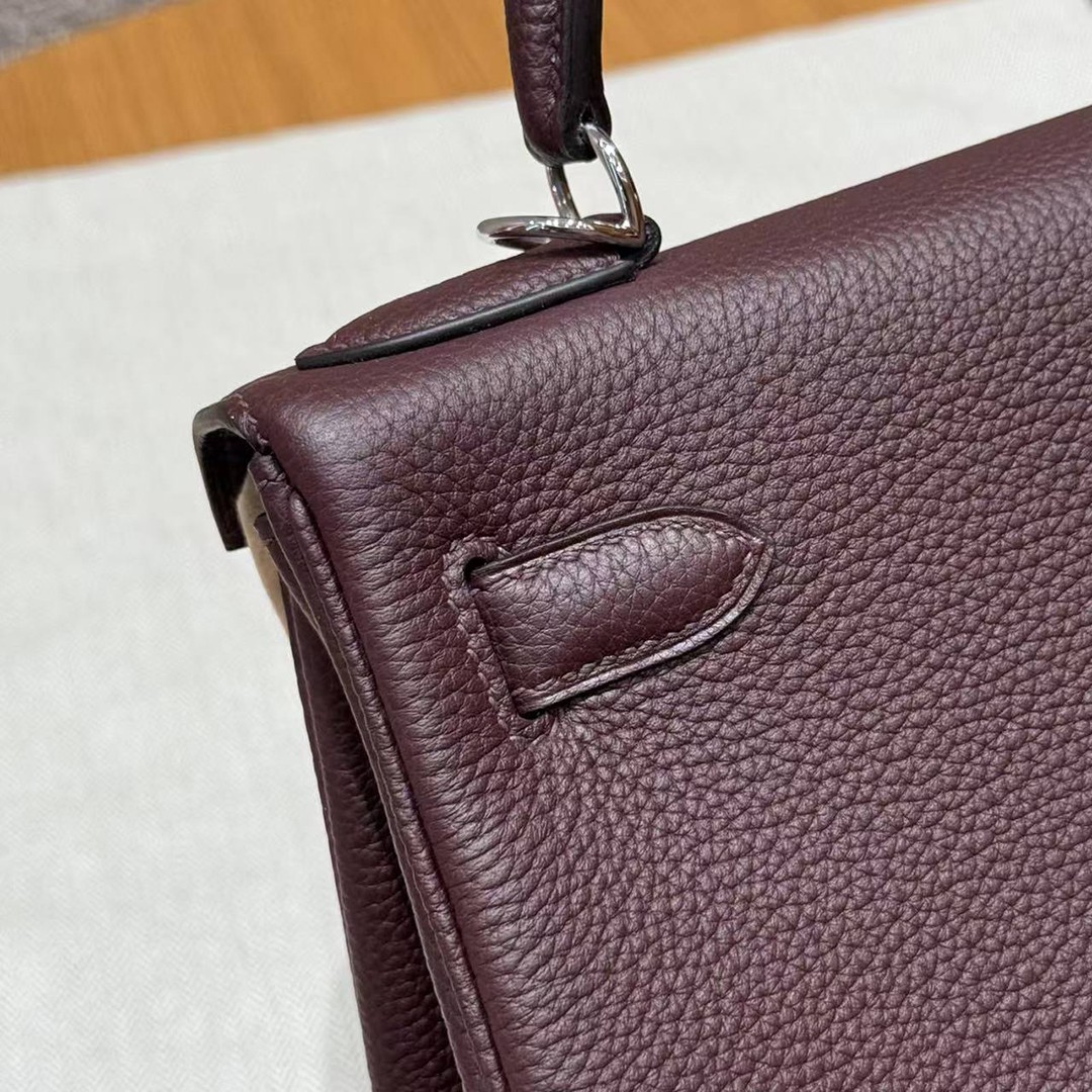 Hermes Kelly 28 Bag Handmade In Togo Calfskin Leather Silver Hardware OG Rouge Sellier - Image 9