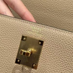 Hermes Kelly 28 Bag Handmade In Togo Calfskin Leather Gold Hardware S2 Trench - Image 22