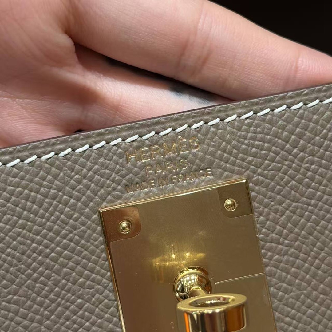 Hermes Kelly 32 Bag Handmade In Epsom Calfskin Leather Gold Hardware 18 Etoup - Image 13
