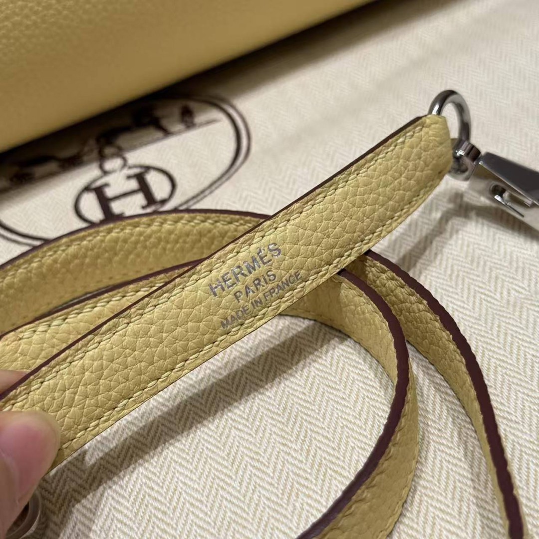 Hermes Kelly 32 Bag Handmade In Togo Calfskin Leather Silver Hardware 1Z Jaume Poussin - Image 3