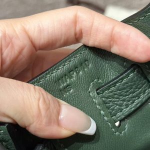 Hermes Kelly 32 Bag Handmade In Togo Calfskin Leather Silver Hardware 2Q Vert Anglais - Image 13