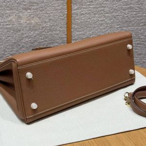 Hermes Kelly 32 Bag Handmade In Togo Calfskin Leather Gold Hardware 37 Gold - Image 17