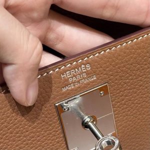 Hermes Kelly 32 Bag Handmade In Togo Calfskin Leather Silver Hardware 37 Gold - Image 21