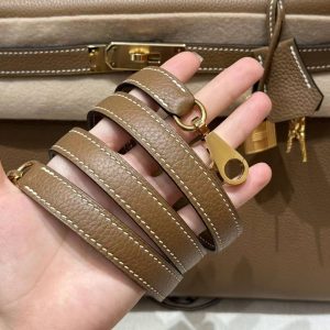 Hermes Kelly 32 Bag Handmade In Togo Calfskin Leather Gold Hardware 3G Alezan - Image 9
