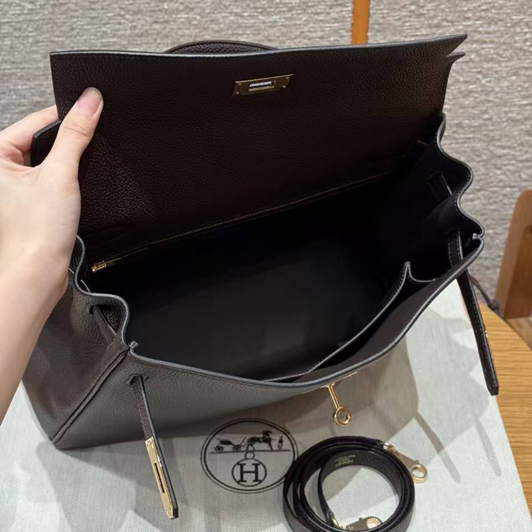 Hermes Kelly 32 Bag Handmade In Togo Calfskin Leather Gold Hardware 47 Chocolat - Image 23