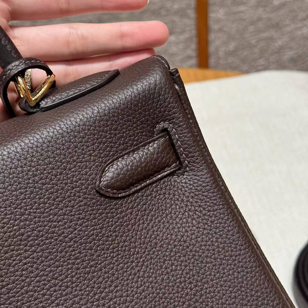 Hermes Kelly 32 Bag Handmade In Togo Calfskin Leather Gold Hardware 47 Chocolat - Image 18